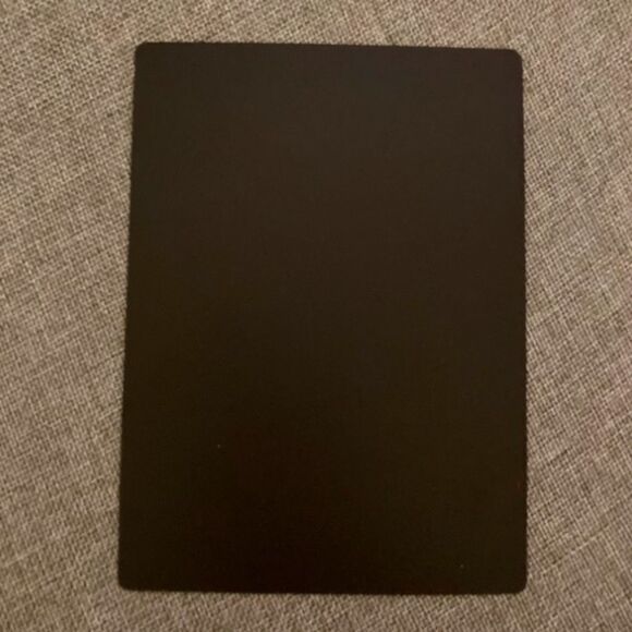 Colorful Lilly-inspired Magnet - Picture 3 of 4